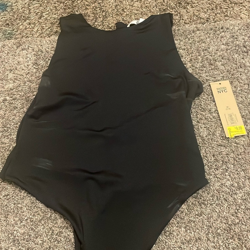 Black bodysuit size medium